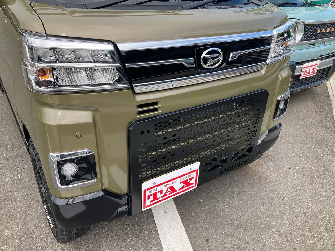 新型デッキバン！ハードカーゴ＆リフトアップ仕様♪