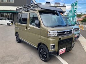 新型デッキバン！ハードカーゴ＆リフトアップ仕様♪