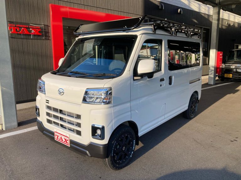 ハードカーゴキャリアとフェアリングの取り付けのご依頼をいただきました！