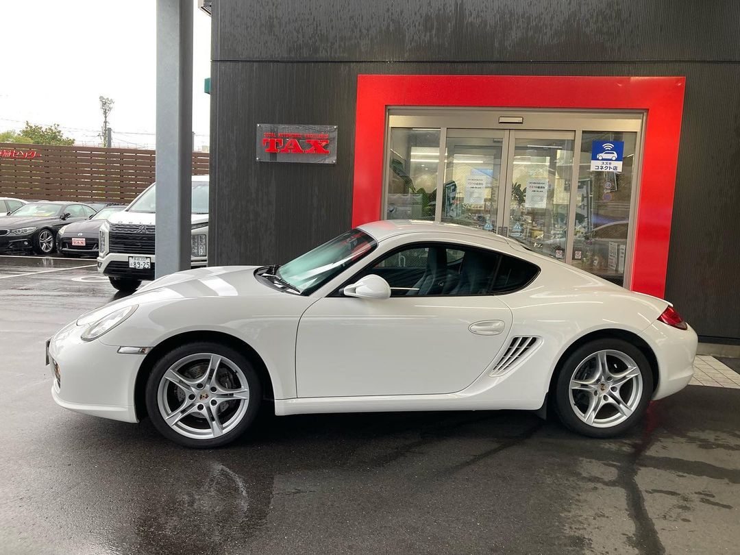 ポルシェ　ケイマン 2.9 ボディカラーホワイト