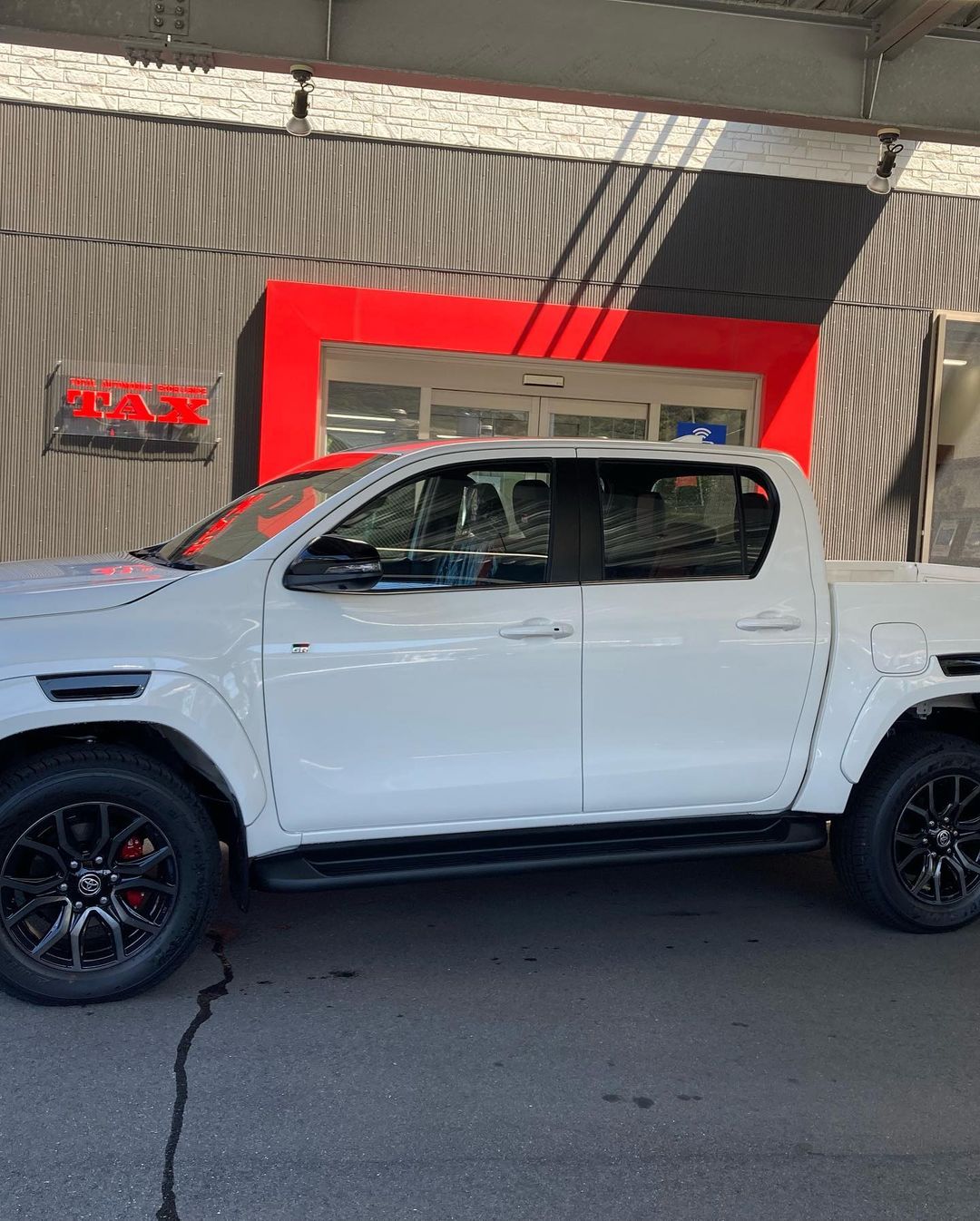 トヨタ ハイラックス GR