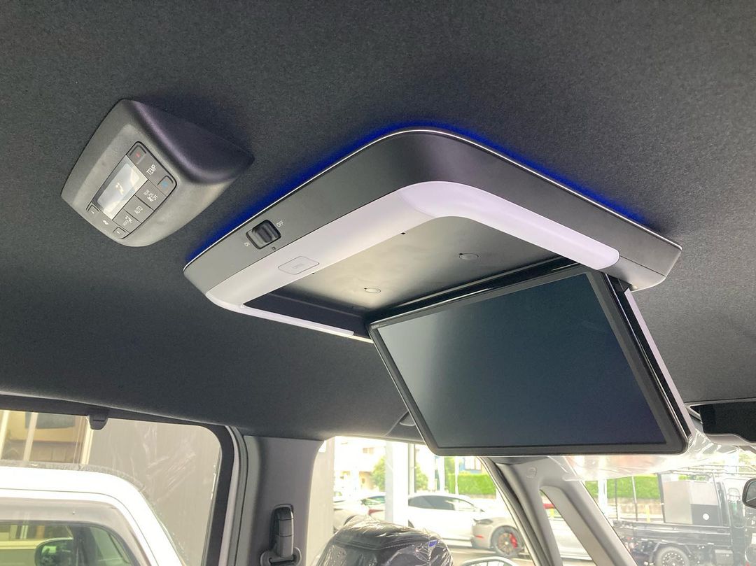 続々、入庫してます、新型ステップワゴン❗️