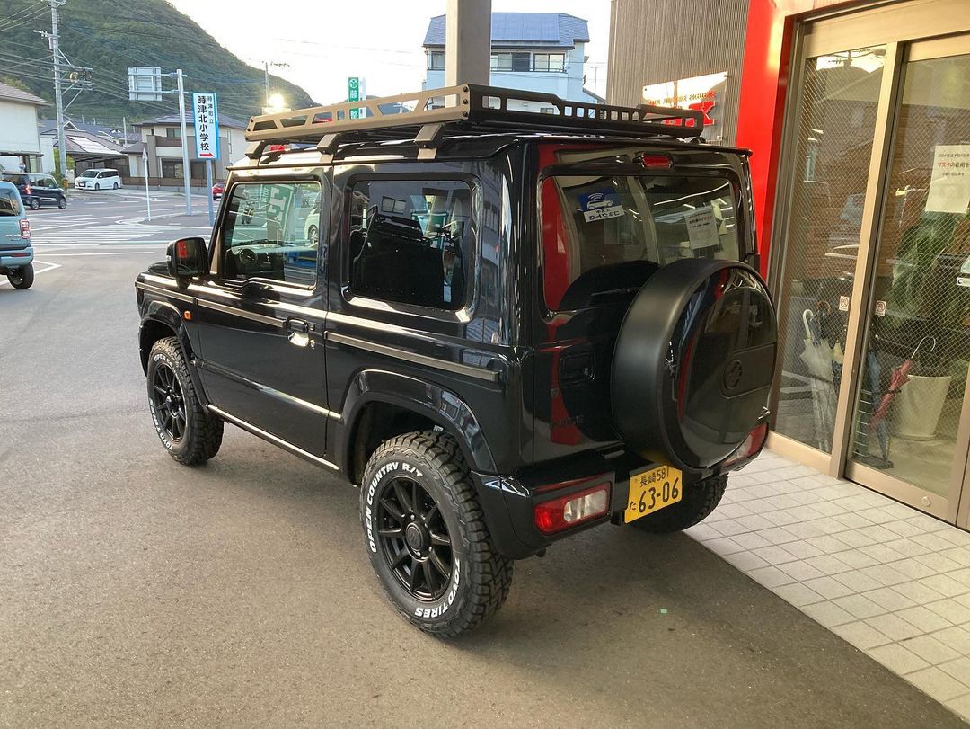 オールブラックなダムドのジムニーlittle.Gのできあがり😎