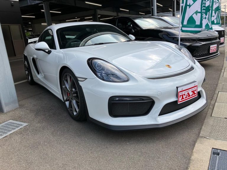 ポルシェ　ケイマン　GT4　入庫しました！