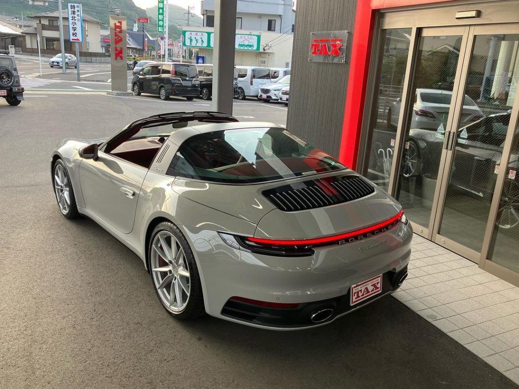 またまたとんでもない車が入庫しちゃいました🤫 ポルシェ911タルガ4S❤️