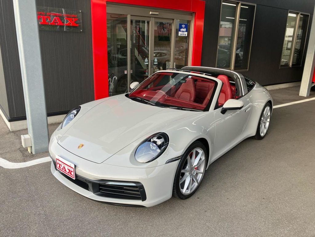 またまたとんでもない車が入庫しちゃいました🤫 ポルシェ911タルガ4S❤️