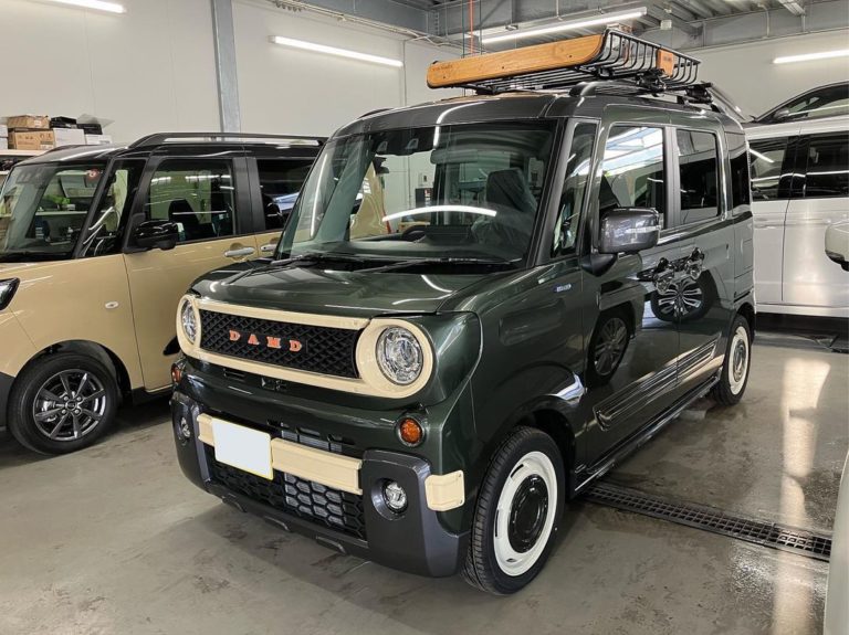 今回は、当社にて新車を発注していただき→そのままダムドノマドを製作させていただきました❗️