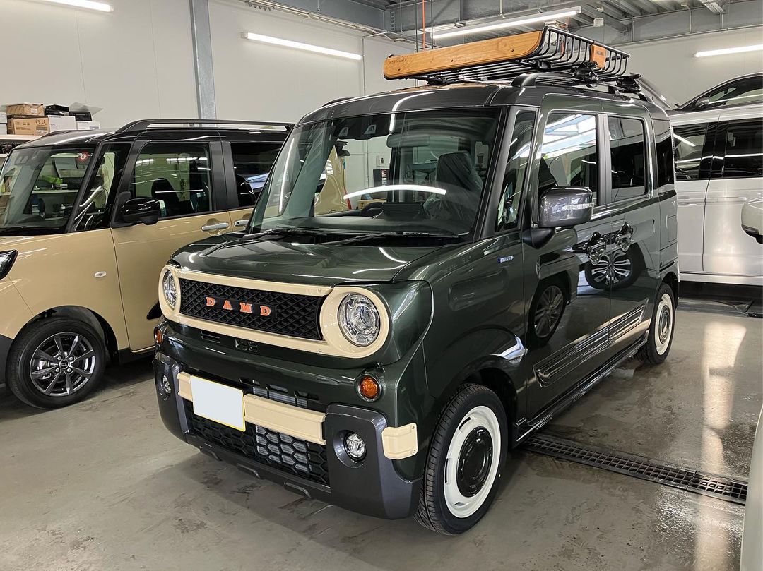 今回は、当社にて新車を発注していただき→そのままダムドノマドを製作させていただきました❗️