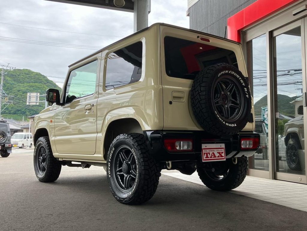 プチカスタムジムニーはいかがでしょうか？😊