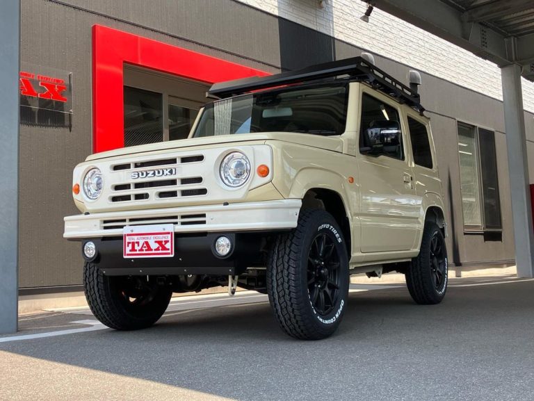 シフォンアイボリー ダムドザルーツ ジムニー 入庫しました😘