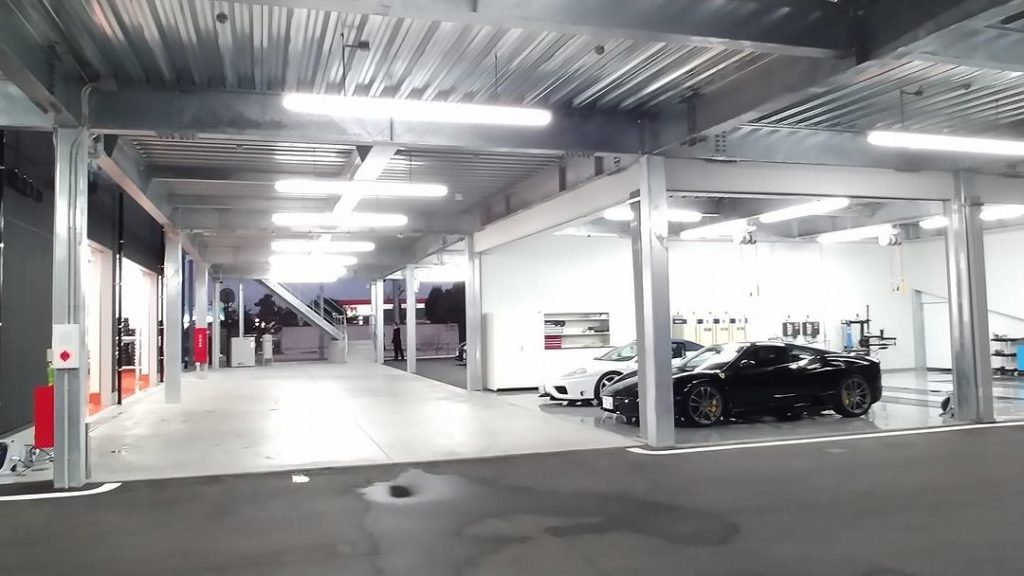 TAX長崎本店。 長崎車輌センターのサービス工場です❗️