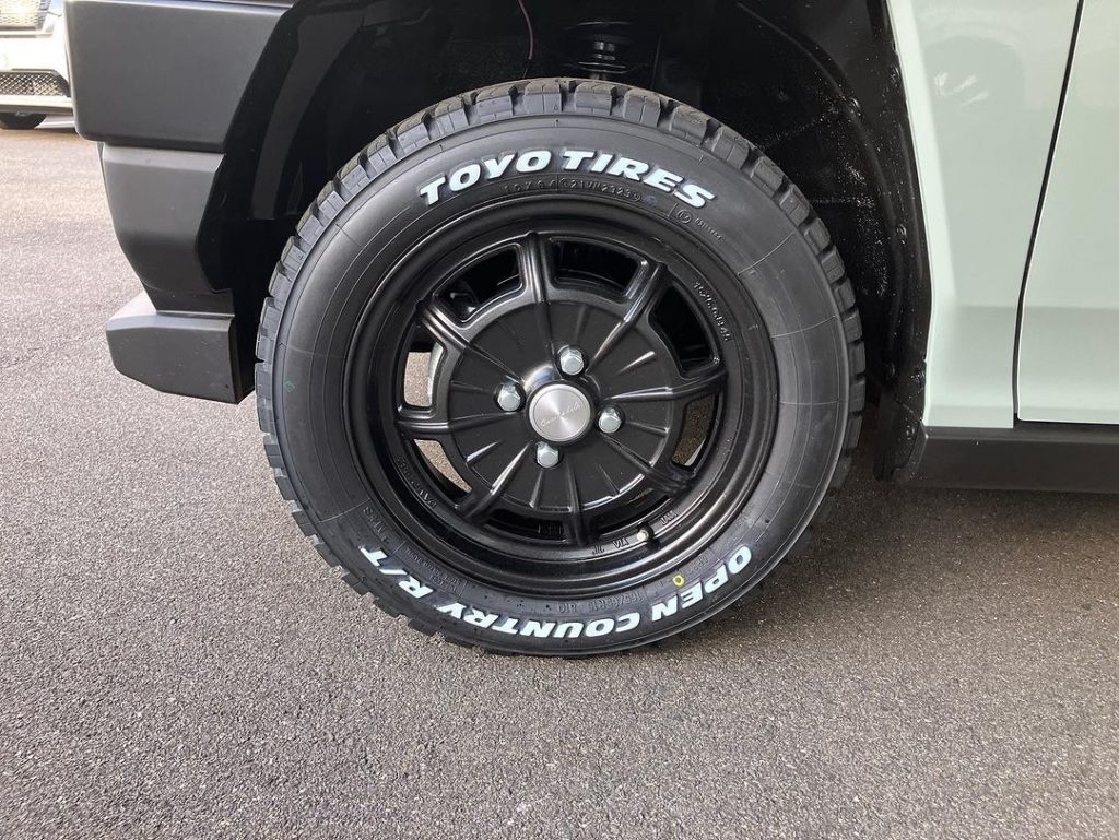 今回は、セラミックグリーンでダムドlittle.Dのできあがり😎