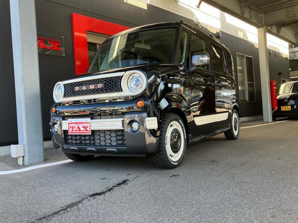 オシャレな白黒モノトーンなスペーシアギアのダムド、ノマド完成❤️