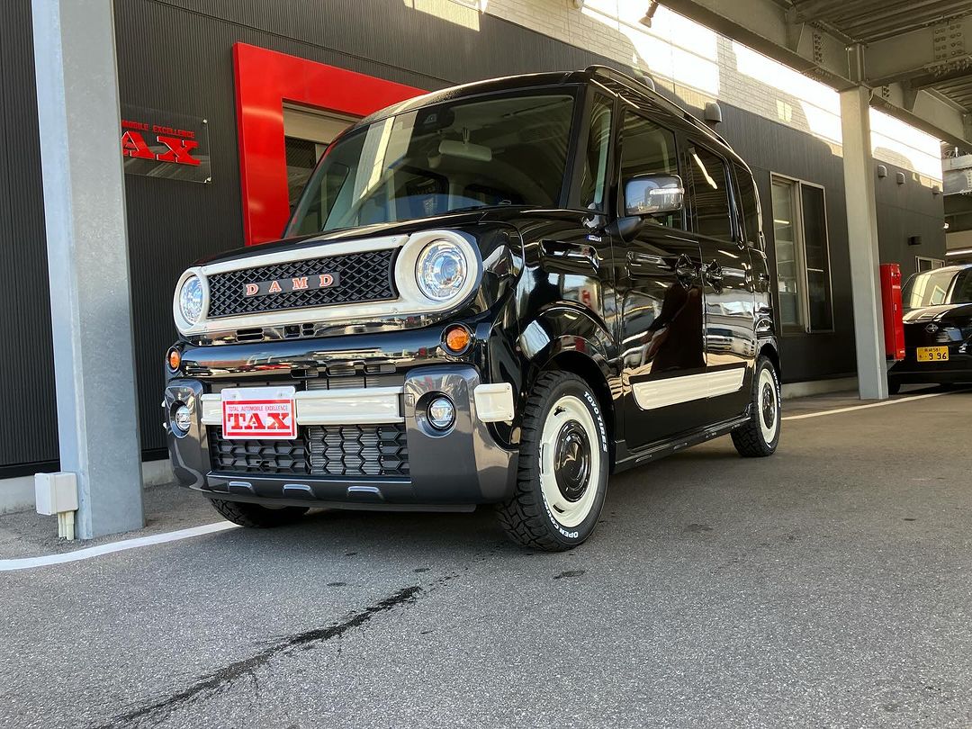 オシャレな白黒モノトーンなスペーシアギアのダムド、ノマド完成❤️